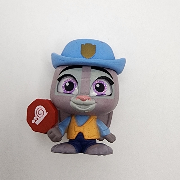 Disney Doorables: Academy "Judy Hopps" From Faculty Section Rare Character - Picture 1 of 10